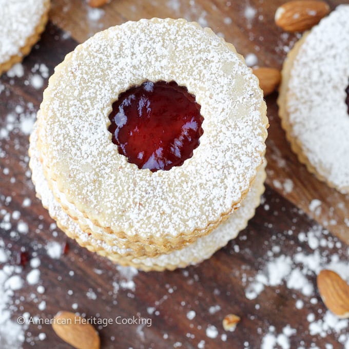 Traditional Raspberry Linzer Cookies - Christmas Cookies